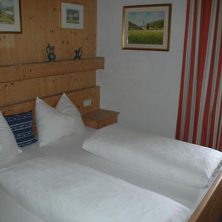 Hotel Romantikhaus Hufschmiede à Engelhartszell Extérieur photo
