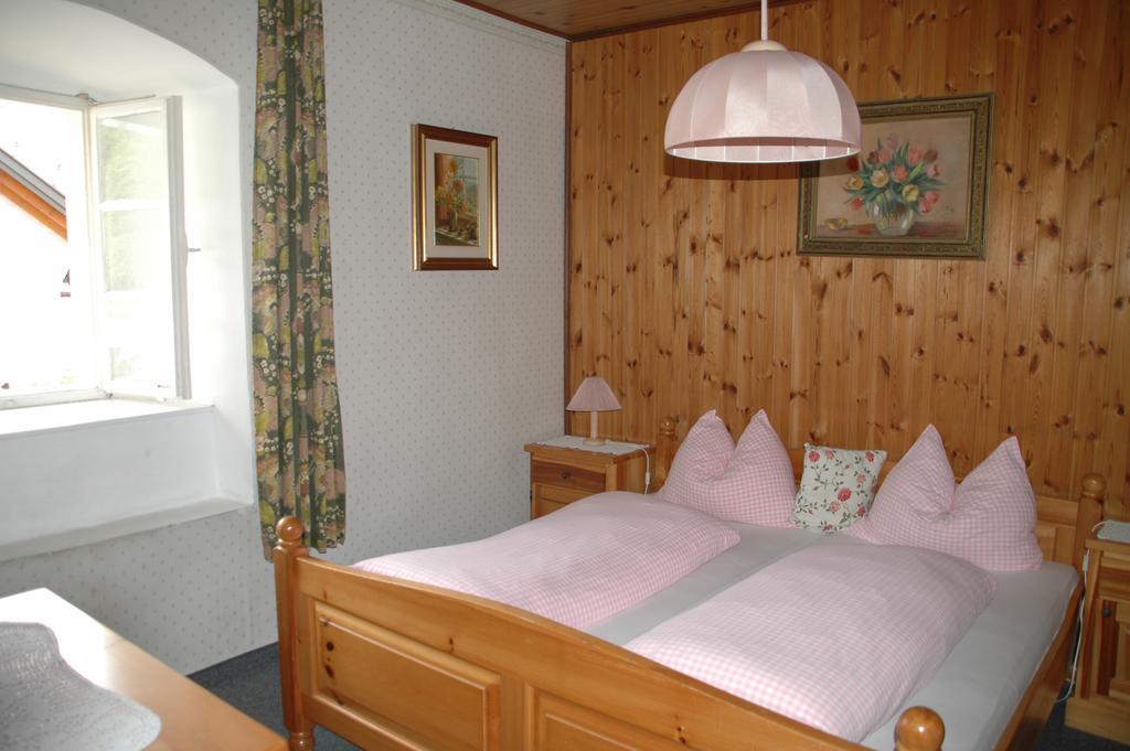 Hotel Romantikhaus Hufschmiede à Engelhartszell Extérieur photo