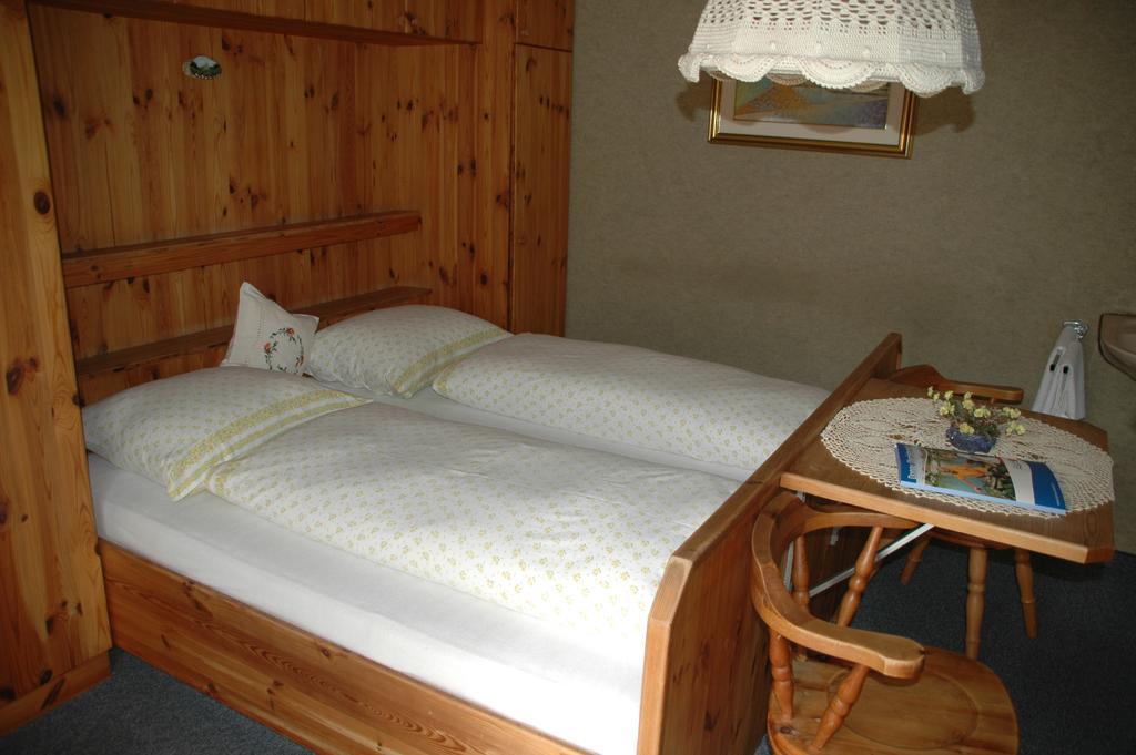 Hotel Romantikhaus Hufschmiede à Engelhartszell Extérieur photo