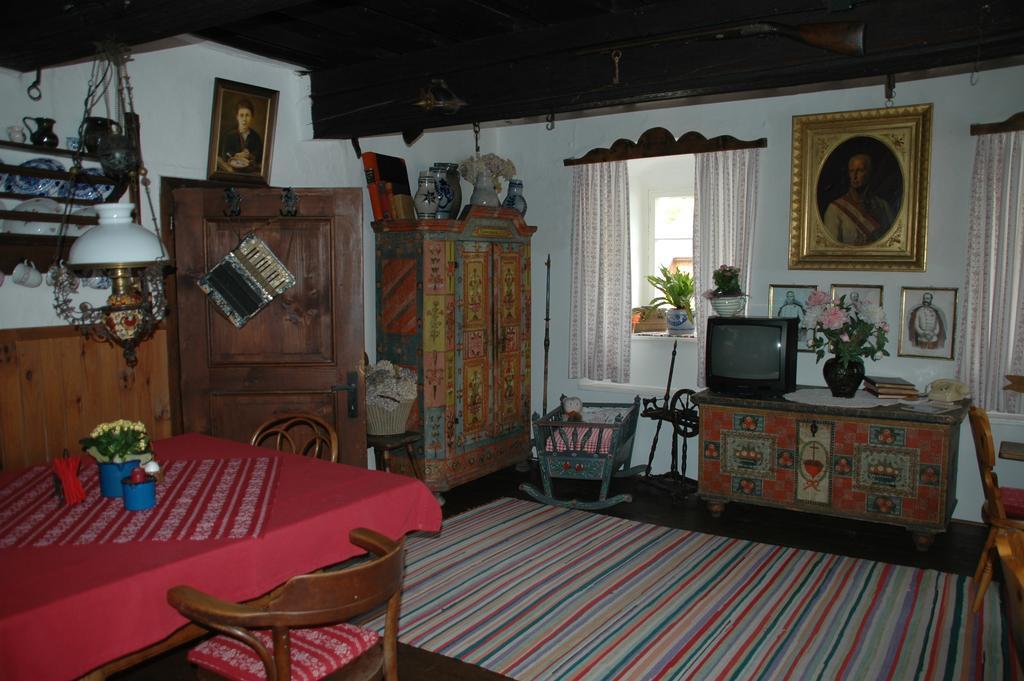 Hotel Romantikhaus Hufschmiede à Engelhartszell Extérieur photo