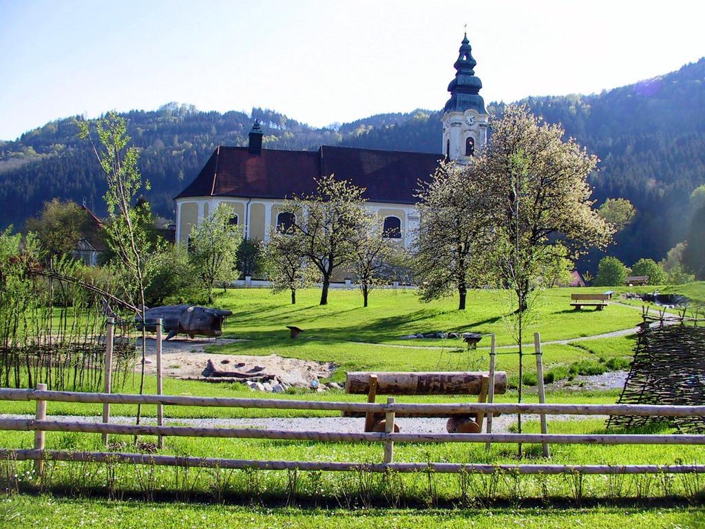 Hotel Romantikhaus Hufschmiede à Engelhartszell Extérieur photo