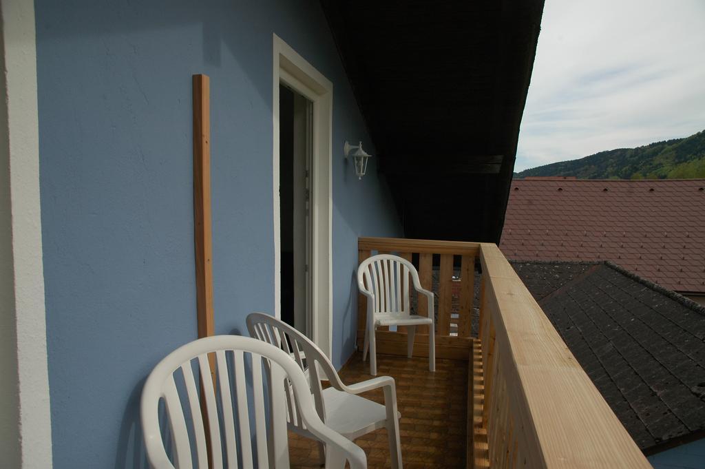 Hotel Romantikhaus Hufschmiede à Engelhartszell Extérieur photo